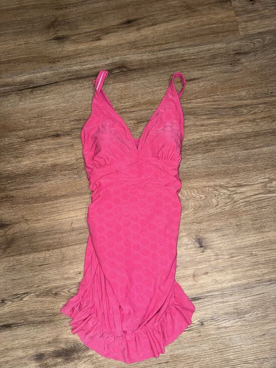 crown & ivy Other - Crown & Ivy women's one-piece ruffle swimdress Hot Pink Preppy Beach Large